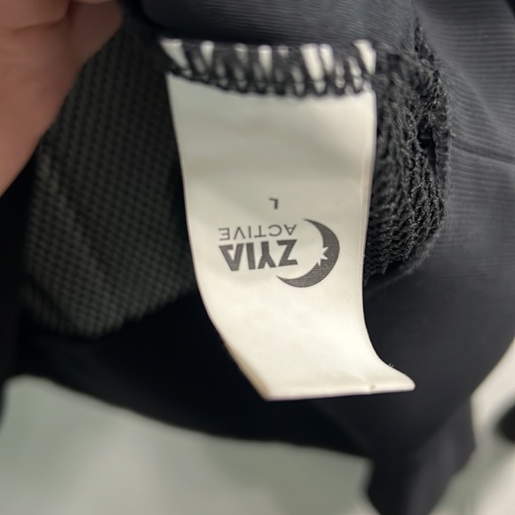 Black Mesh Winner Hoodie - Picture 4 of 4